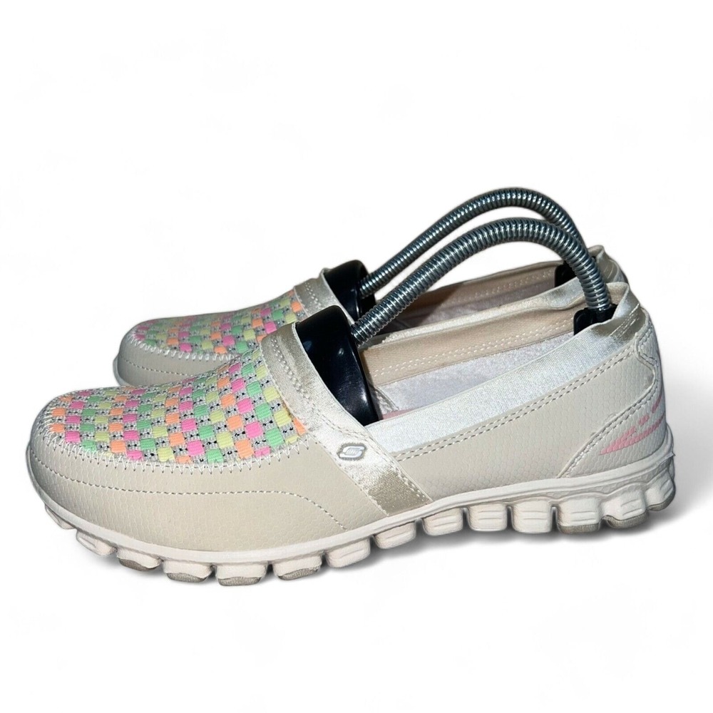 Skechers Women's 6.5 Slip On Walking Shoes White Multicolor Woven Comfort 22619